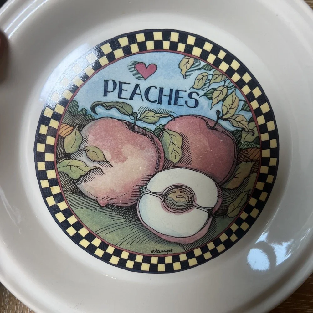 Vintage Certified International Susan Winget Peaches 10.5